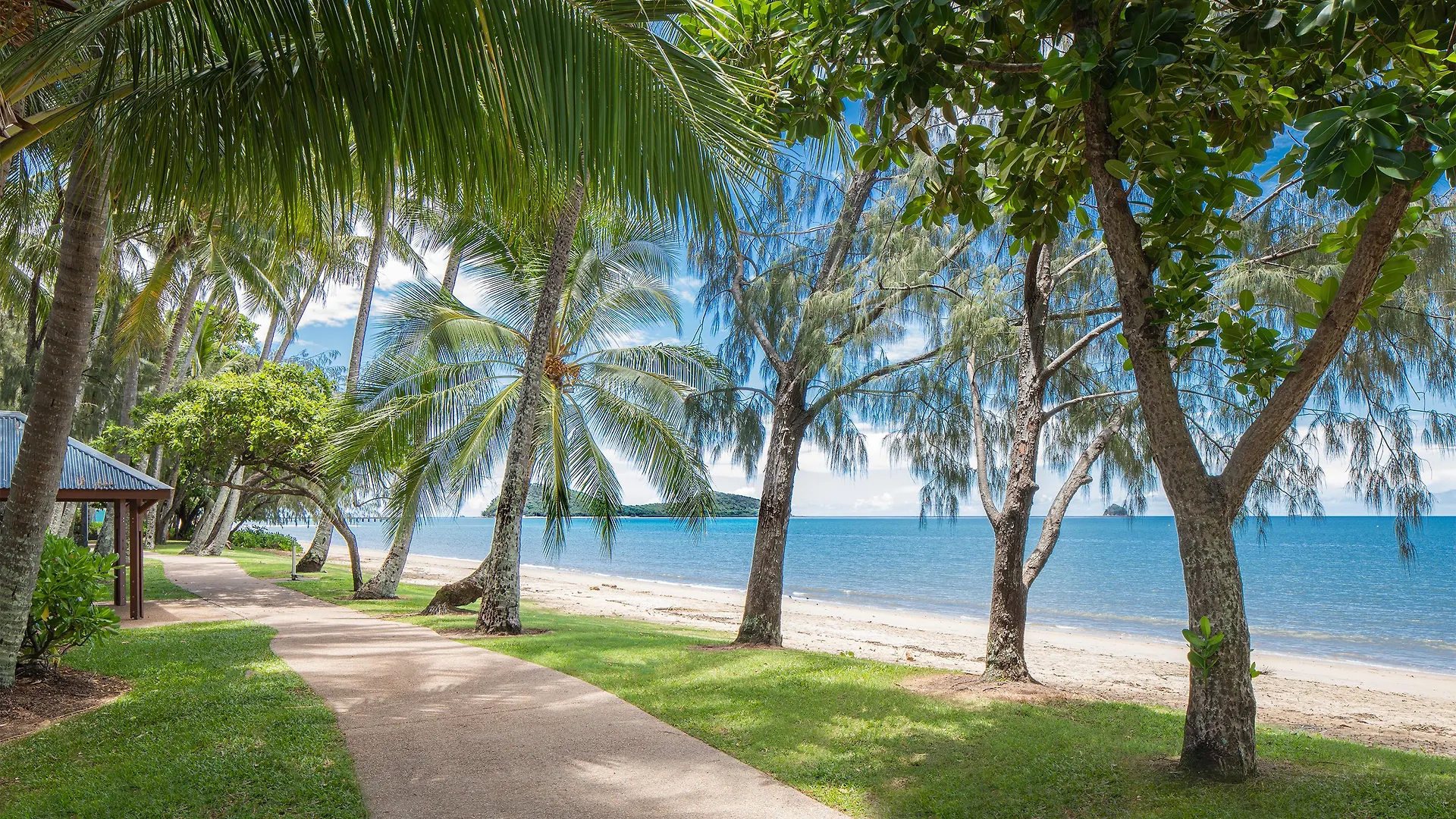 Hotel Mantra Amphora Palm Cove 4*,