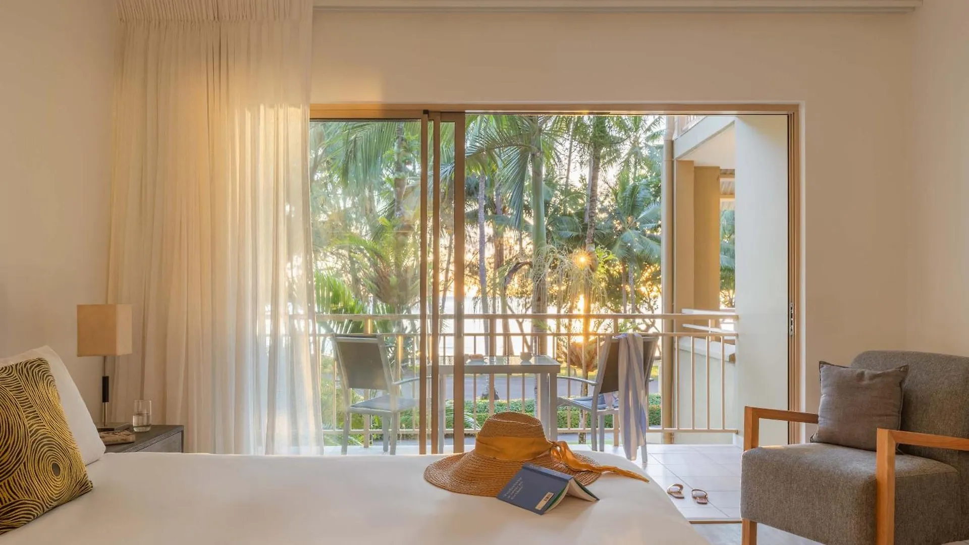 **** Resort Mantra Amphora Hotel Palm Cove Australia