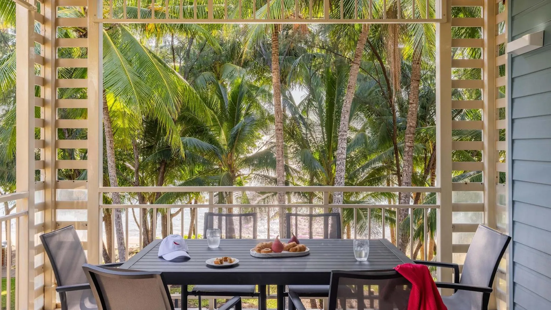 Mantra Amphora Hotel Palm Cove