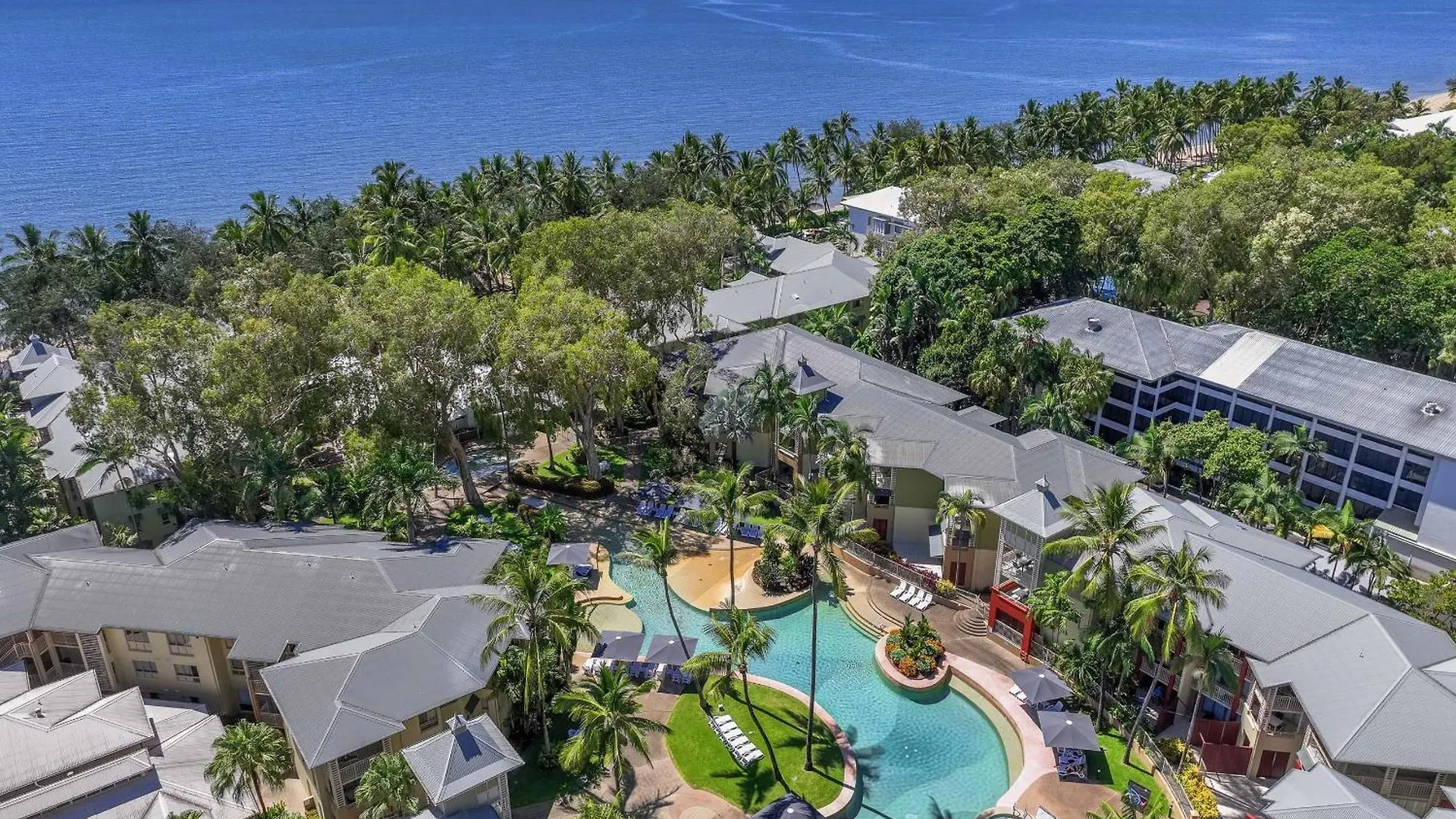 Hotel Mantra Amphora Palm Cove