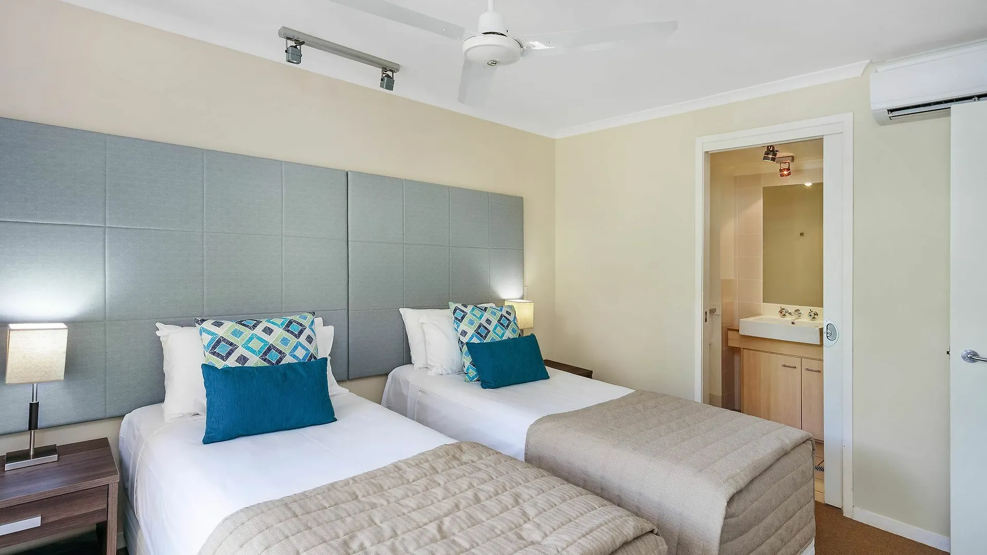 Mantra Amphora Hotel Palm Cove