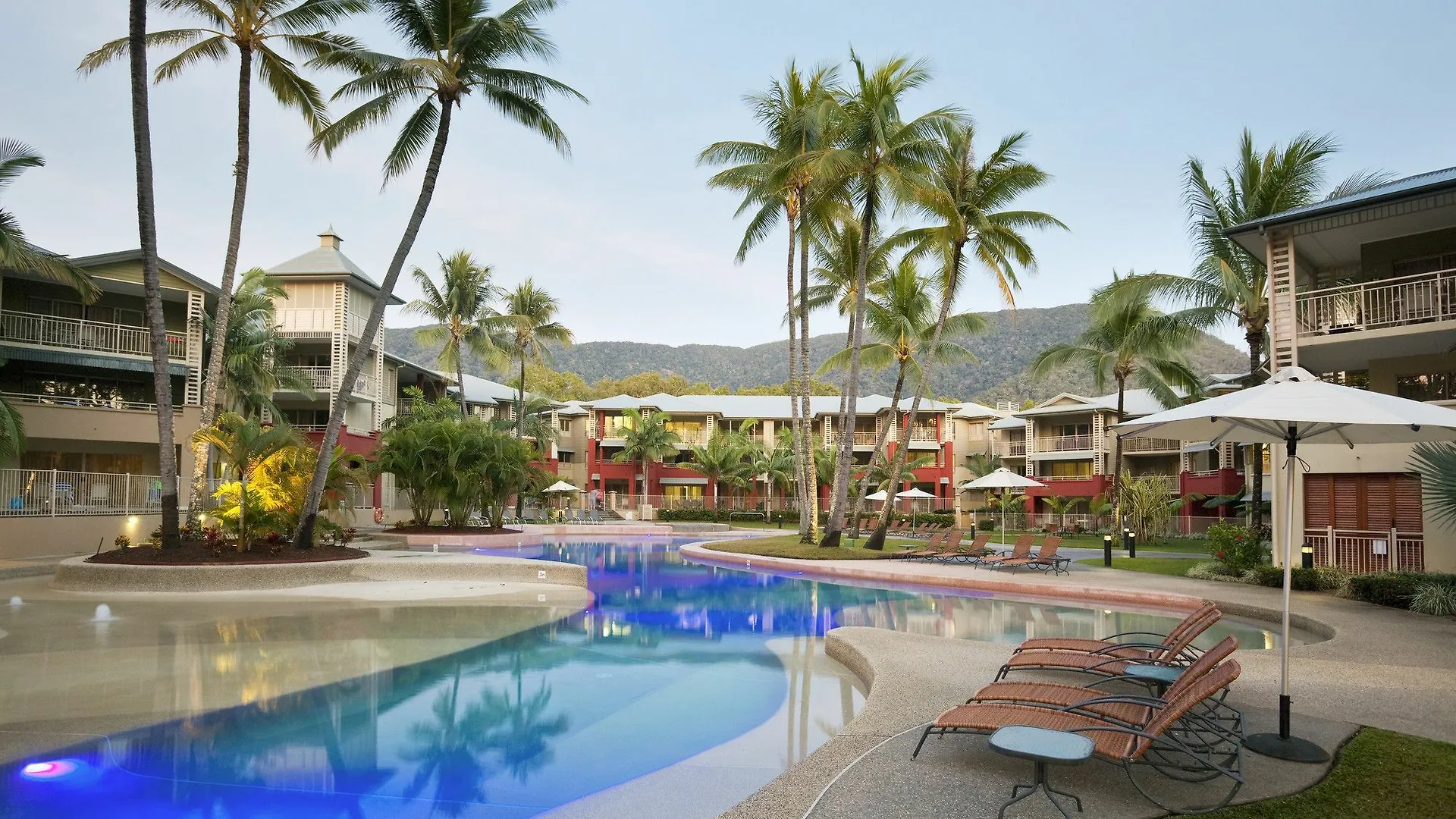 Hotel Mantra Amphora Palm Cove 4*,  Australia
