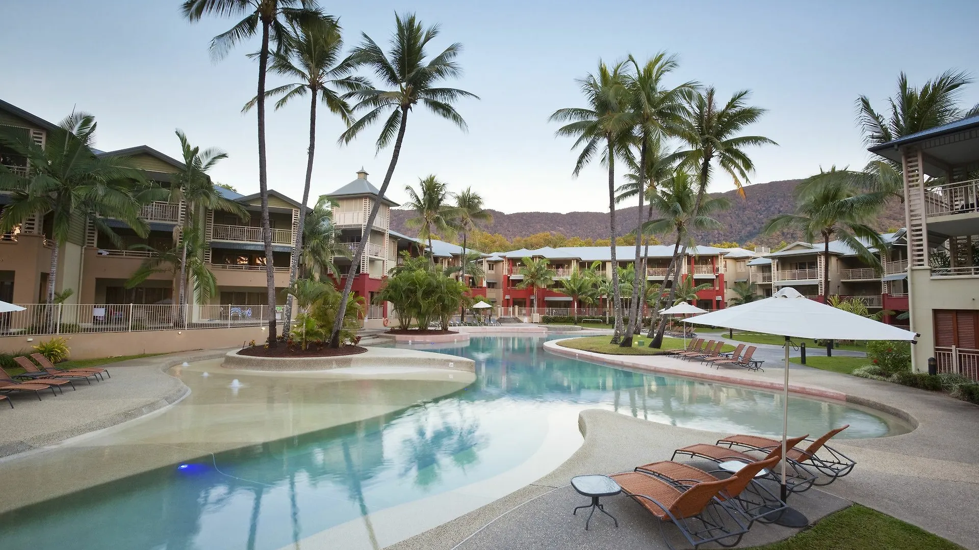**** Resort Mantra Amphora Hotel Palm Cove Australia