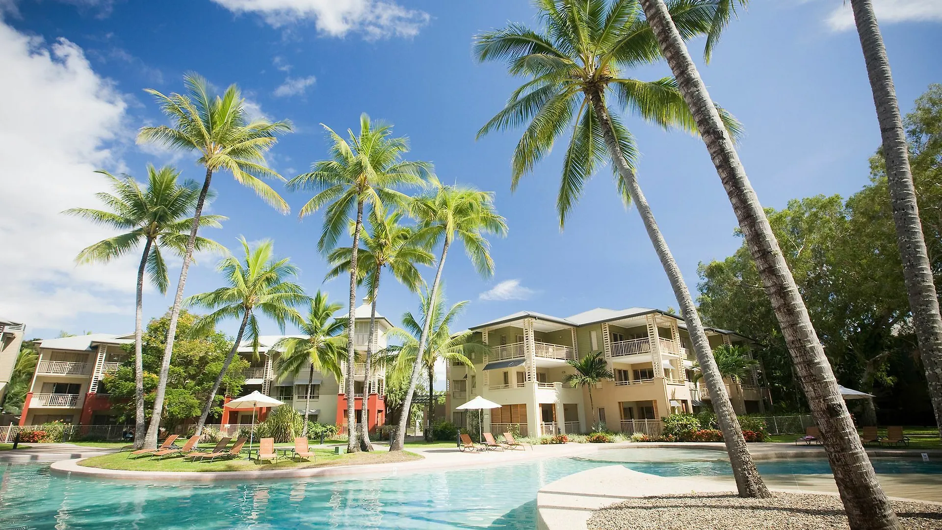 Mantra Amphora Hotel Palm Cove