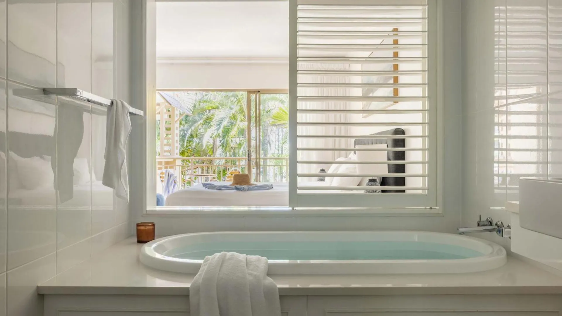 **** Resort Hotel Mantra Amphora Palm Cove Australia
