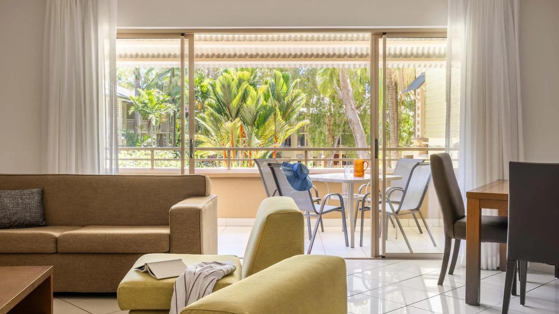 Resort Hotel Mantra Amphora Palm Cove